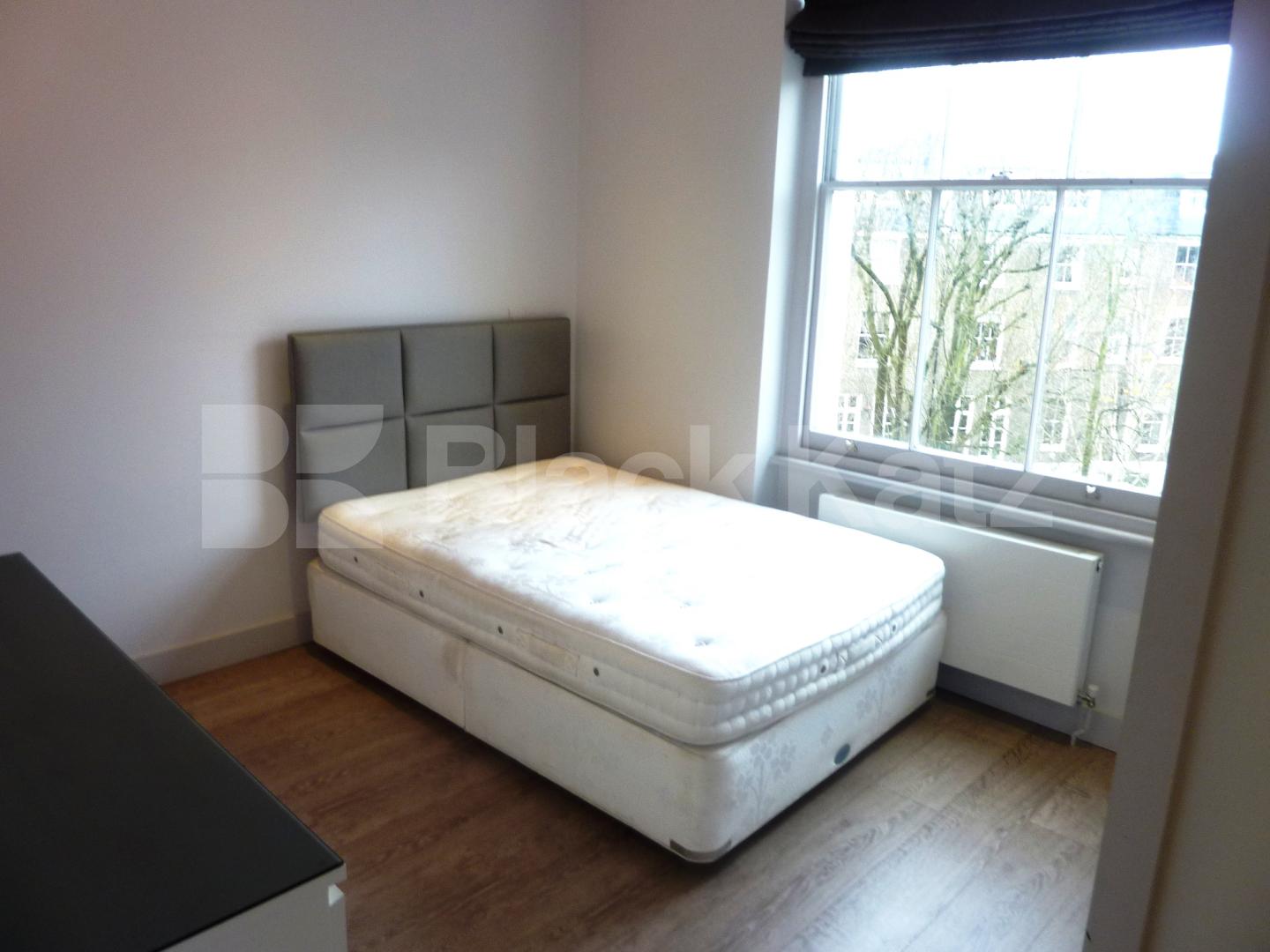 			NEW INSTRUCTION!, 2 Bedroom, 1 bath, 1 reception Flat			 Clifton Gardens, MAIDA VALE